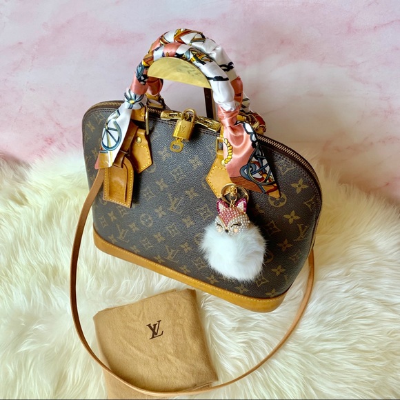 Louis Vuitton Handbags - Full Set 🌹 Alma PM Vintage Louis Vuitton Bag Auth